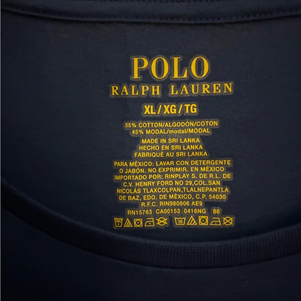 COPY - COPY - Polo Ralph Lauren XL t-shirt in navy never worn